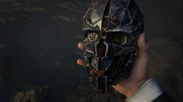 Mask_Trailer_Still_1434319226_small
