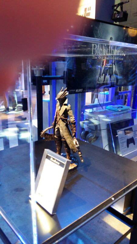 Bloodborne-statue