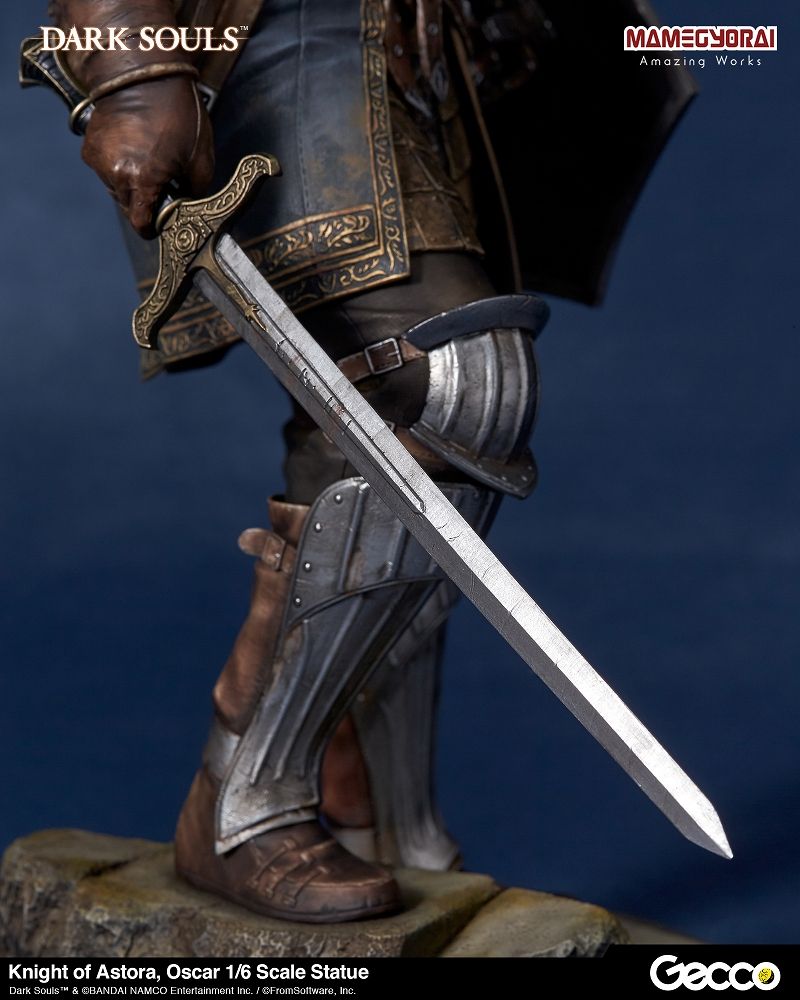 dark-souls-astora-knight-oscar-statue-crystal-lizard