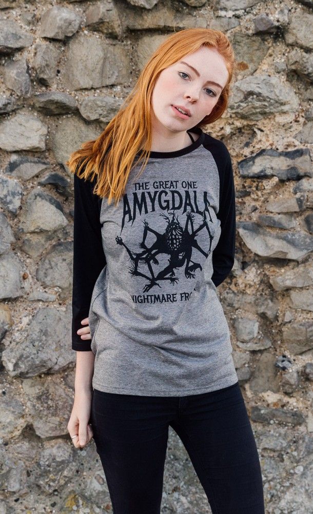 bloodborne-action-rpg-jrpg-fromsoftware-sony-playstation-ps4-pro-insert-coin-apparel-clothing-line