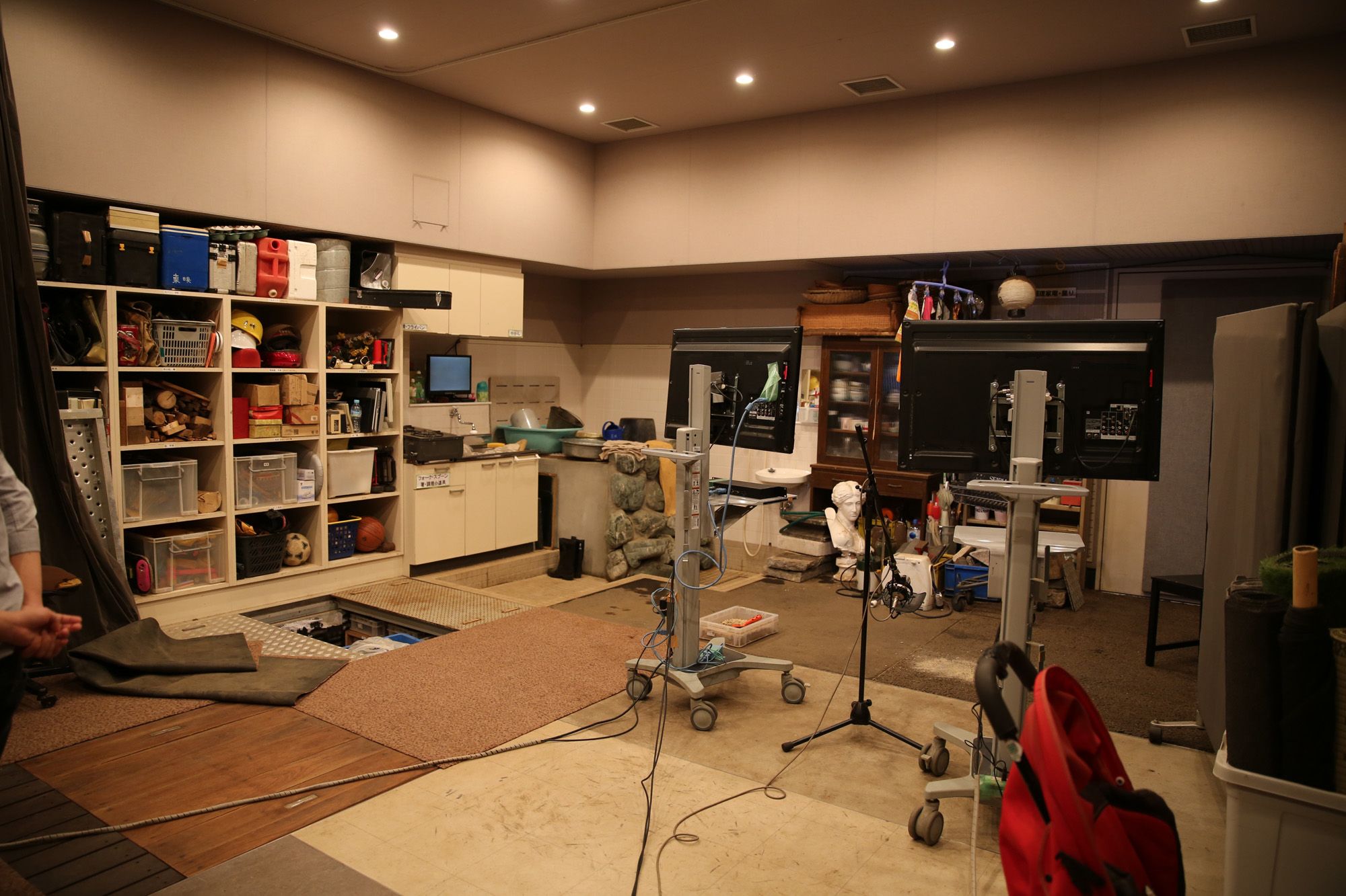 nier-automata-platinum-games-lead-sound-designer-misaki-shindo-studio-tour-square-enix