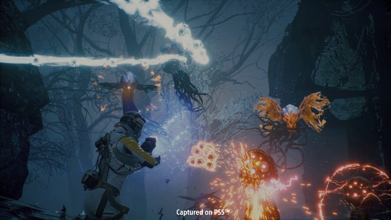 Returnal Tips &amp; Tricks Guide: 10 Things All Players Should Know