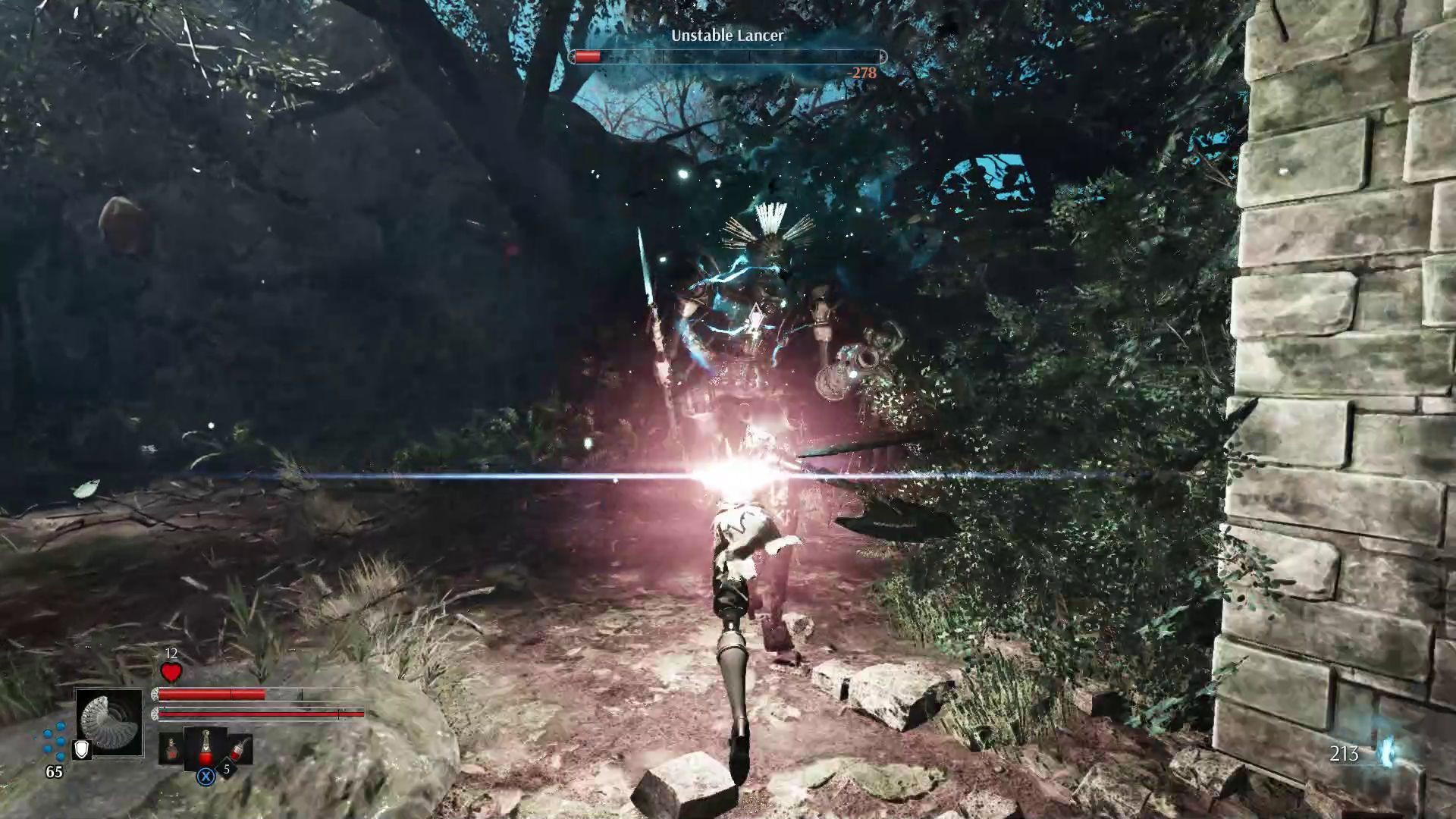 Dancer Class in Combat Using Armoured Fans